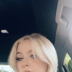 Meet your Posher, Amberly